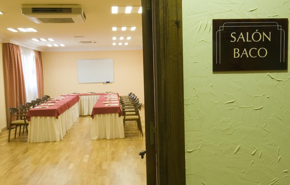 Hotel Tudanca-Aranda II Fuentespina エクステリア 写真