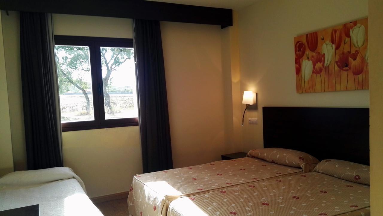 Hotel Tudanca-Aranda II Fuentespina エクステリア 写真